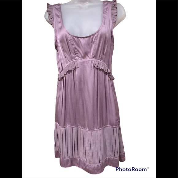 Vintage Kimchi Blue Dress Medium Lavender Purple Ruffle detail Great condition! - Picture 1 of 12
